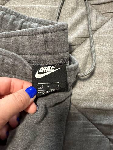 Nike Sweatpants