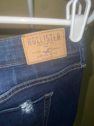 Hollister Ripped Skinny Jeans