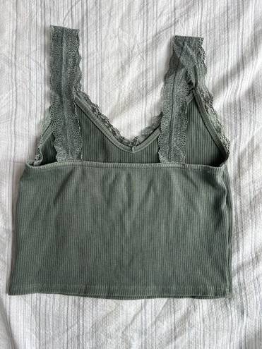 American Eagle Cropped Lace Trim V-Neck Tank Top Green