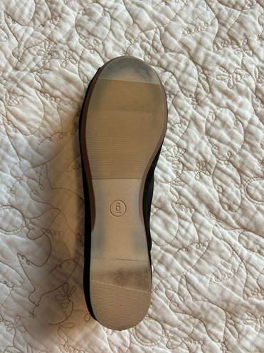 American Eagle Ballet Flats