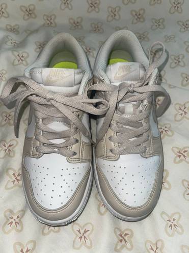 Next Wmns Dunk Low  Nature 'Light Orewood Brown