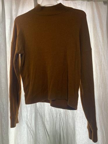 American Eagle mock neck