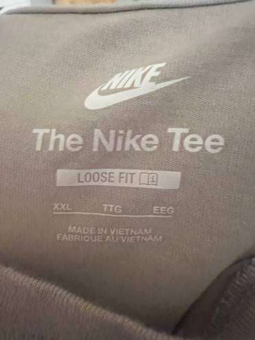 Nike Tee