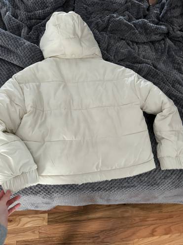 American Eagle Outfitters Puffer Coat