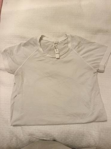 Lululemon Swiftly Tech Short Sleeve