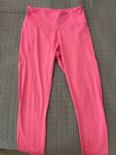 Crown & Ivy hot pink leggings