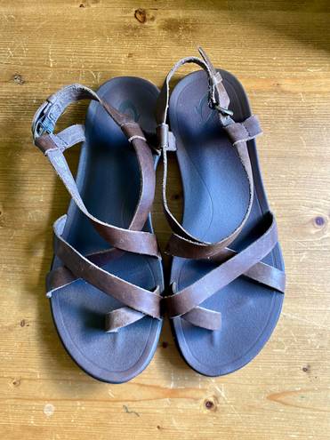 Olukai Upena Leather Women’s Sandals Size 9