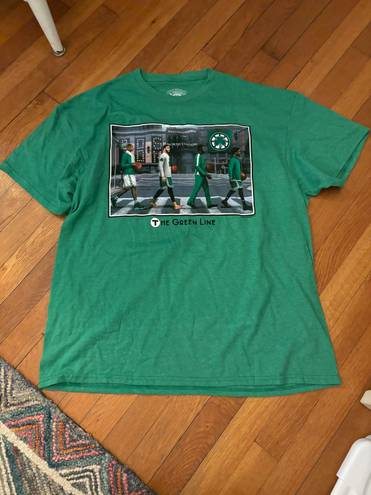 Fan Favorite Boston Celtics Graphic Tee