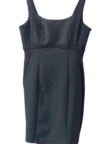 Krass&co NWOT! NY  Sleeveless Gray Sheath Dress. Size Small.