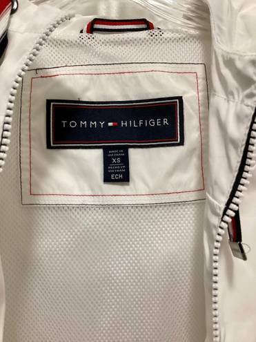 Tommy Hilfiger White /Red /Blue Hooded Windbreaker Jacket Sleeve Logo Sz XS