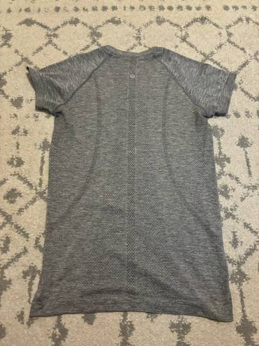 Lululemon Swiftly Tech Short Sleeve