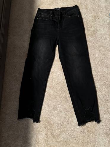 Judy Blue Black Cropped Jeans