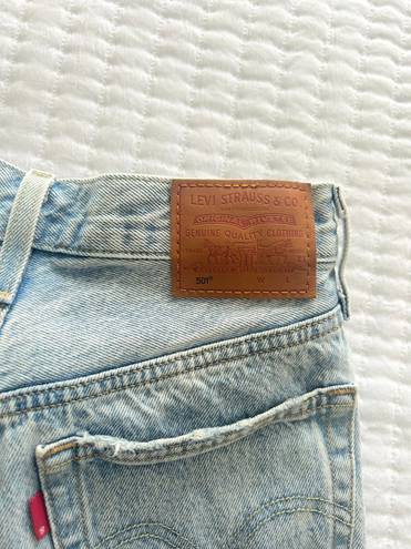 Levi’s 501 distressed denim shorts size 24