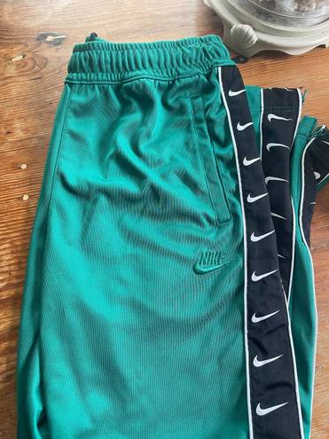 Nike Sweatpants