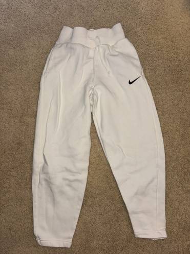 Nike Sweatpants