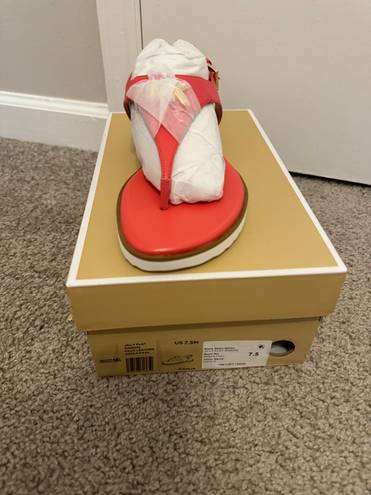 Dahlia MICHAEL KORS  Jilly Flat Sandal -  Size 7.5