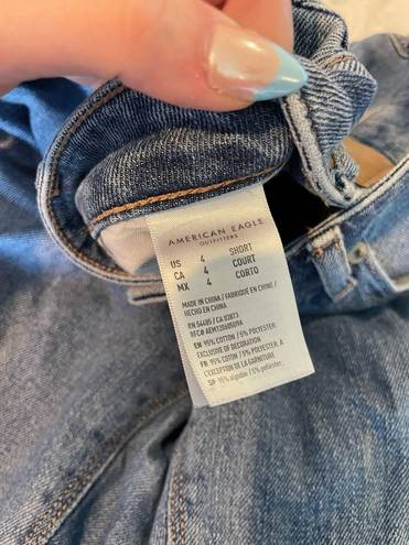 American Eagle Outfitters Mom Jeans