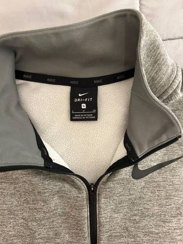 Nike Dri-Fit Half-Zip