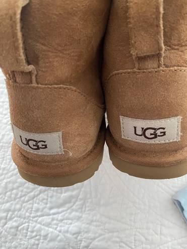 UGG Boots Mini