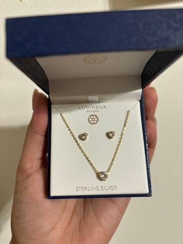 Kendra Scott Gold Necklace With Matching Earrings 