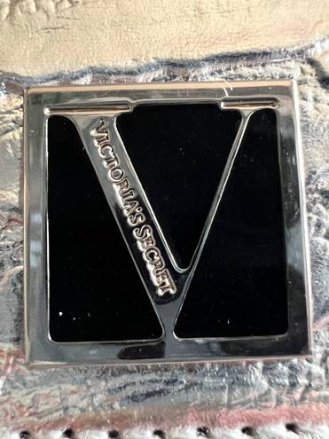 Victoria's Secret Victoria Secret Cardholder Key Chain