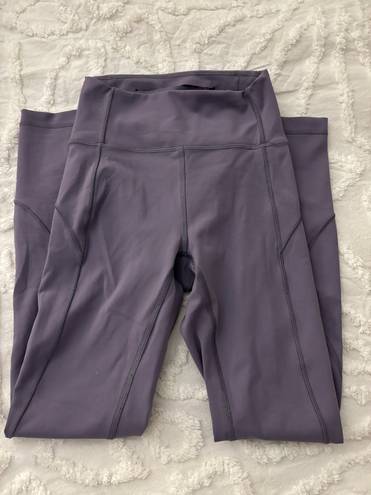 Lululemon In Movement Leggings 25”