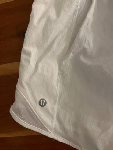 Lululemon Hotty Hot Shorts 4”