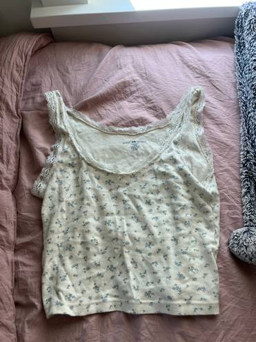 Brandy Melville Brandy Floral Lace Tank