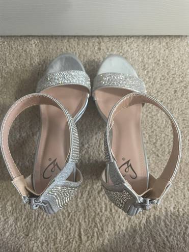 Windsor Silver Sparkly High Heels