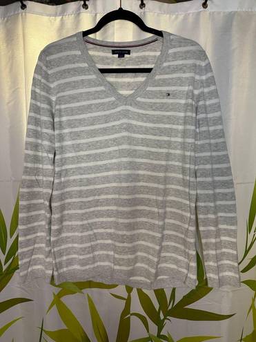 Tommy Hilfiger  Lightweight V-Neck Sweater