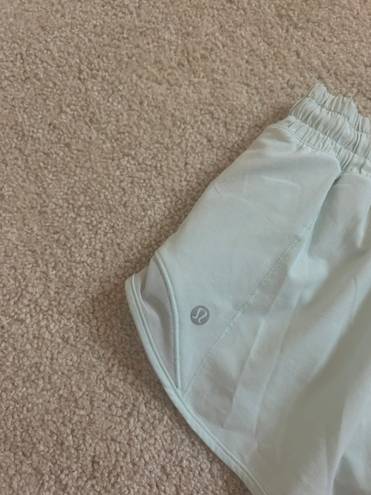 Lululemon Hotty Hot Short 2.5”