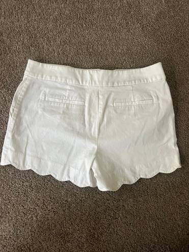 The Loft  White Scalloped Shorts