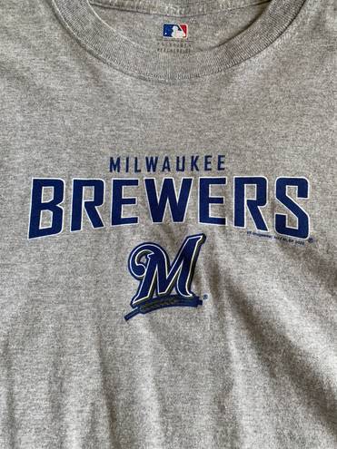 Genuine Merchandise Milwaukee Brewers Cropped Tee