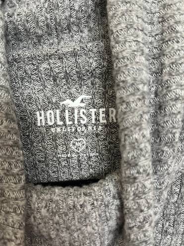 Hollister Gray Sweatshirt Drop Shoulder Long Sleeves Top