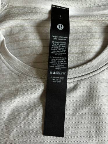 Lululemon Men’s License To Train Short Sleeve