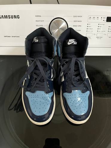 Nike Jordan 1 Retro High UNC