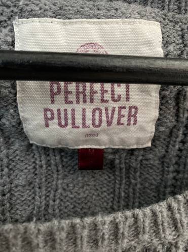 SO Perfect Pullover Sweater Knit Gray Fitted