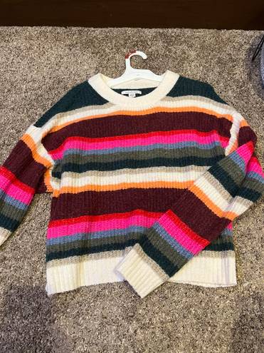 American Eagle Outfitters Sweater