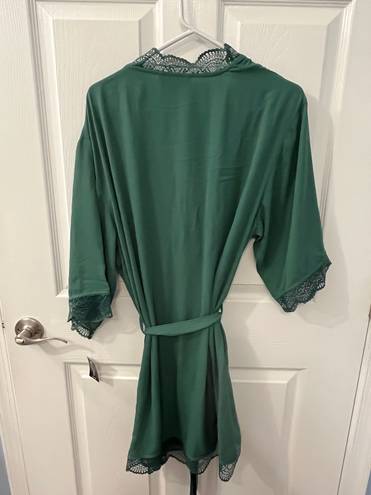 INC NWT  size Large Green Silky Lace Robe