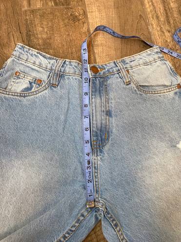 Pretty Little Thing  Distressed High Rise Straight Leg Jeans