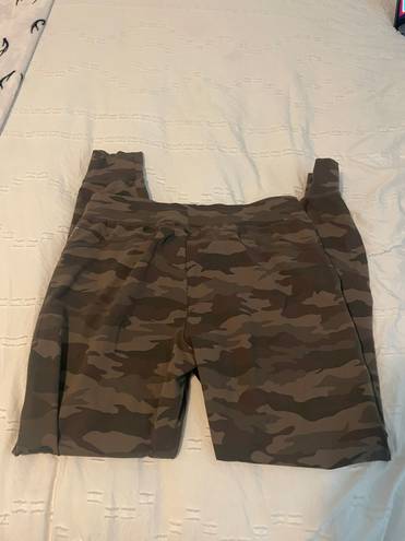 Zyia Camo Joggers