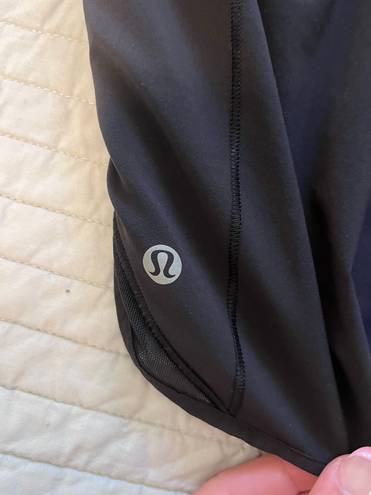 Lululemon Hotty Hot Shorts 4”