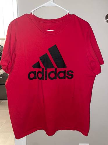 Adidas Tshirt