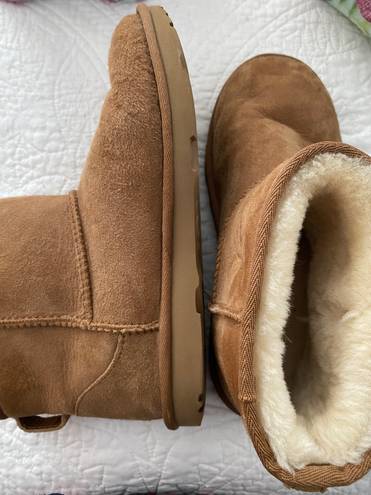 UGG Boots Mini