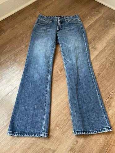 Banana Republic Denim Bootcut Flare jeans 100% cotton Distressed Women’s size 6