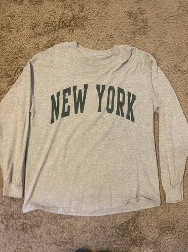 Brandy Melville New York long sleeve tshirt