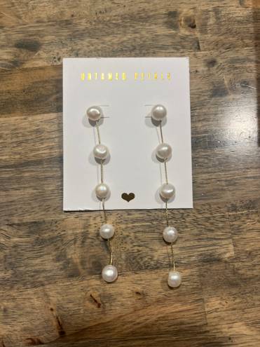 Untamed Petals Pearl Drop Earrings