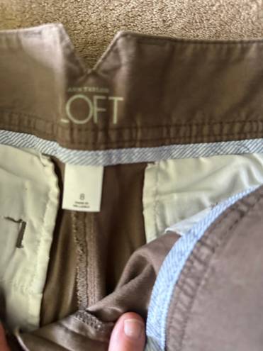 The Loft Size 8 Khaki Shorts