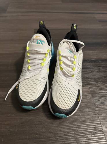 Nike Air Max 270