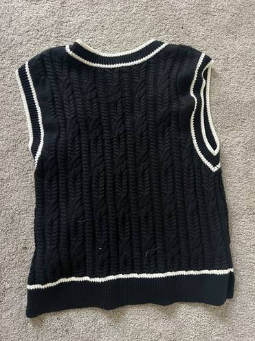 Abercrombie & Fitch Sweater Vest